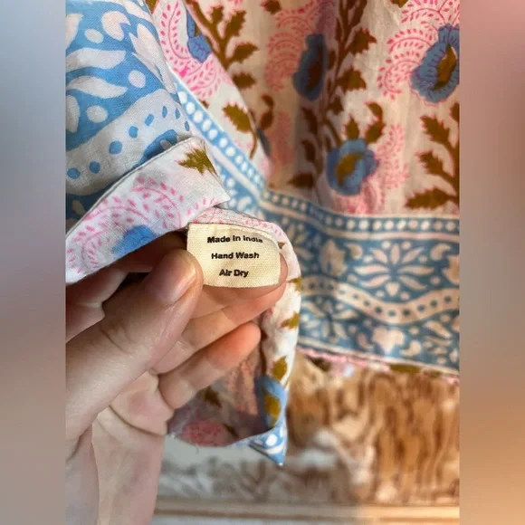 SZ BLOCKPRINTS Traci Blouse - M - Picture 7 of 7